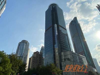 新上海國際大廈